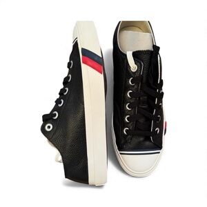 Pro Keds Royal Lo leather Black Sneakers, White Soles.